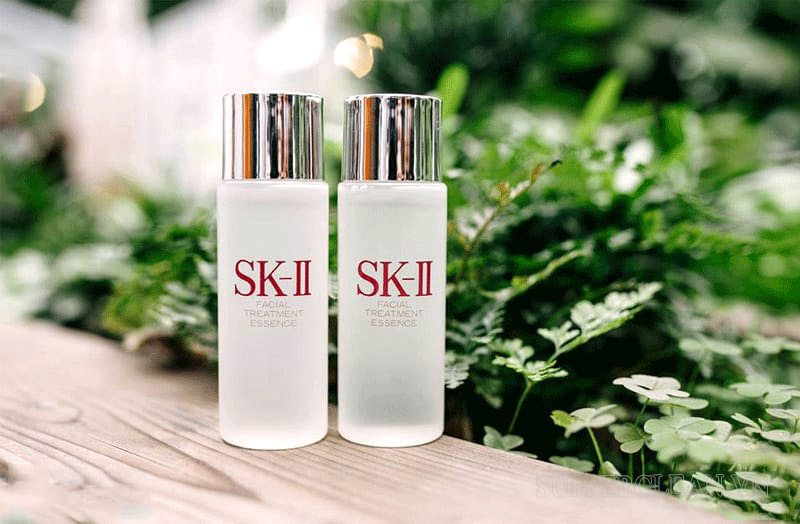 Nước thần SK-II là sản phẩm chăm sóc da nổi tiếng của Nhật